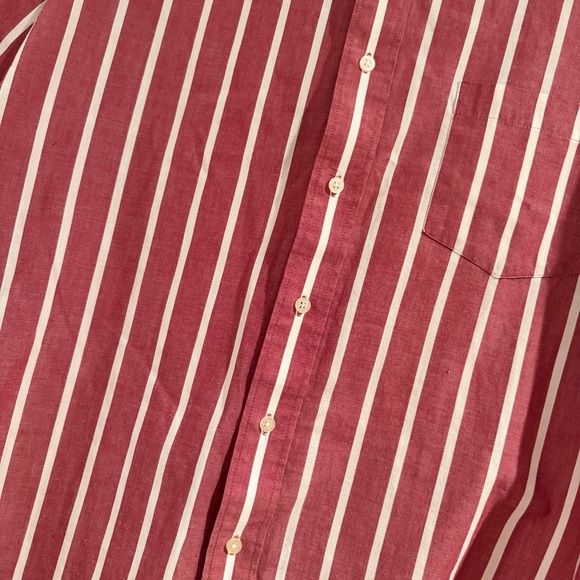 Vintage Red and White Striped Men's Shirt - Picture 4 of 5